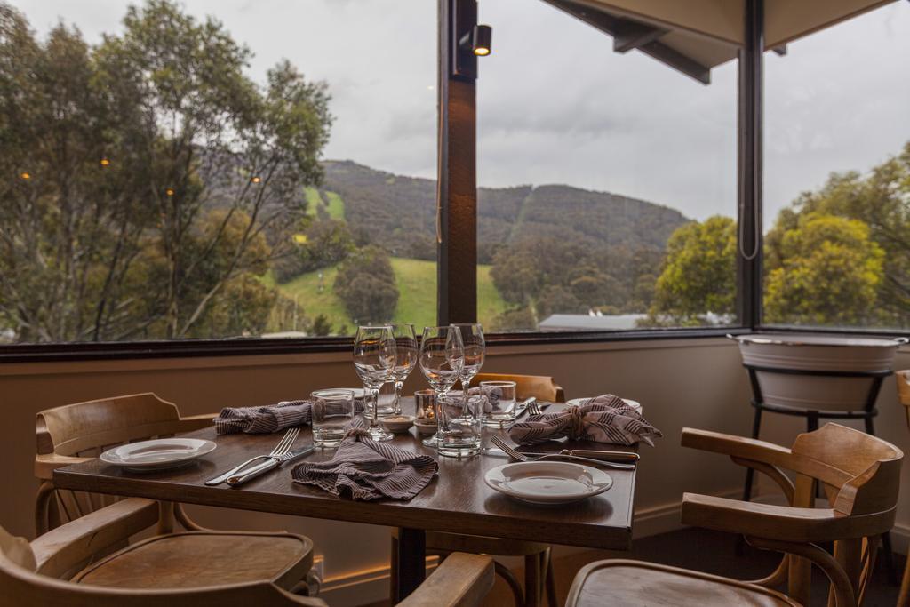 The Denman Hotel In Thredbo Zewnętrze zdjęcie